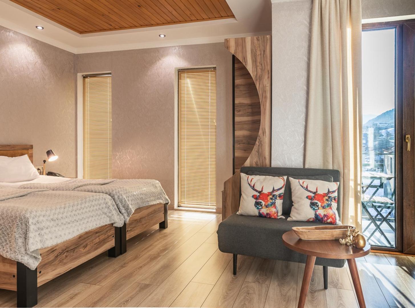 Hotel Gold Tower Mestia Zewnętrze zdjęcie