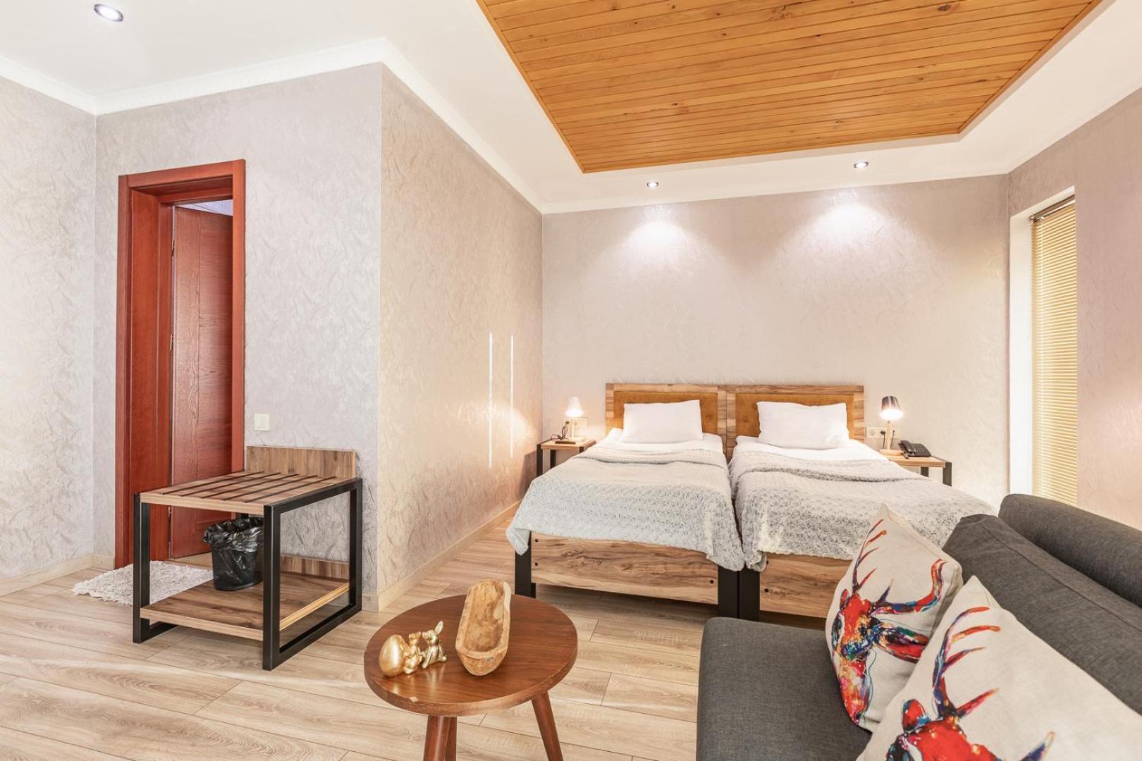 Hotel Gold Tower Mestia Zewnętrze zdjęcie